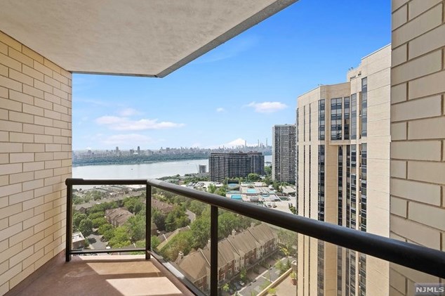 900 Palisade Ave #20n, West Fort Lee, NJ 07024