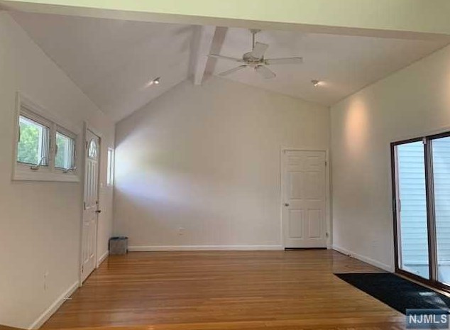 519 Green Valley Rd, Paramus, NJ 07652