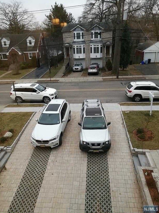 45 Columbus Dr, Tenafly NJ  07670-1620 exterior