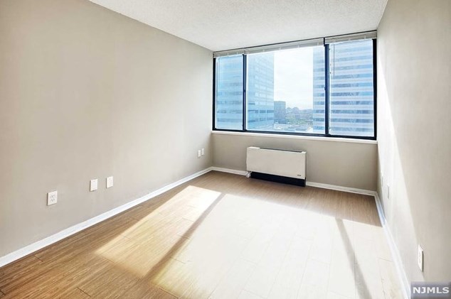 45 River Dr S #1509, Jersey City, NJ 07310