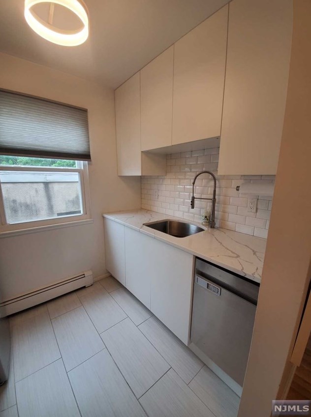 747 Riverside Ave #b4, Lyndhurst, NJ 07071