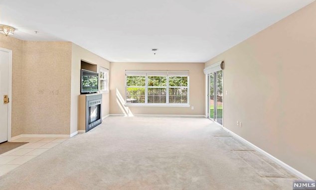 46 Collura Ln, Clifton, NJ 07012-1662