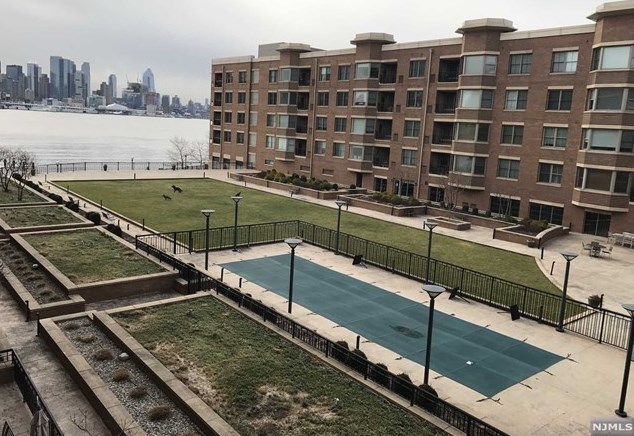 20 Ave At Port Imperial Apt 327, West New York, NJ 07093