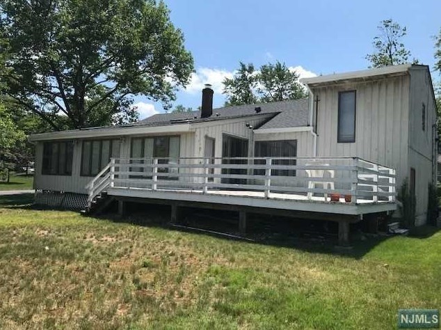 230 Jefferson Ave, Paramus, NJ 07652