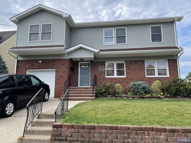 126 Banta Ave #1, Outwater, NJ 07026