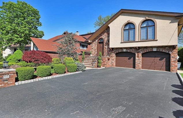 28 7th St, Englewood, NJ 07632