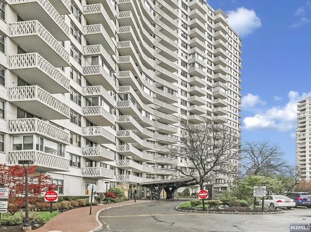 2100 Linwood Ave #21-l, West Fort Lee, NJ 07024