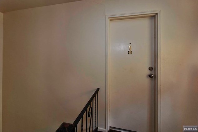 4 Rolling Ridge Rd #4d, Montvale, NJ 07645