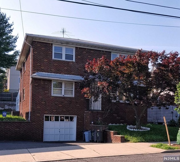 716 8th St #2, Carlstadt, NJ 07072