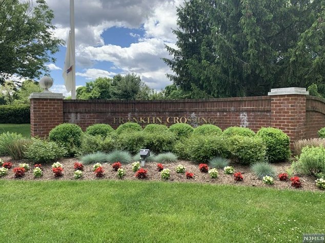 1102 Coventry Way, Mahwah, NJ 07430