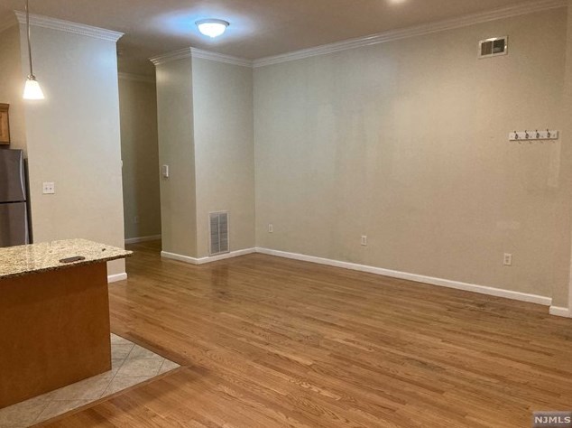 52 Franklin St #1, Jersey City, NJ 07307