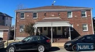 273 9th St #1st Floor, Palisades Park, NJ 07650