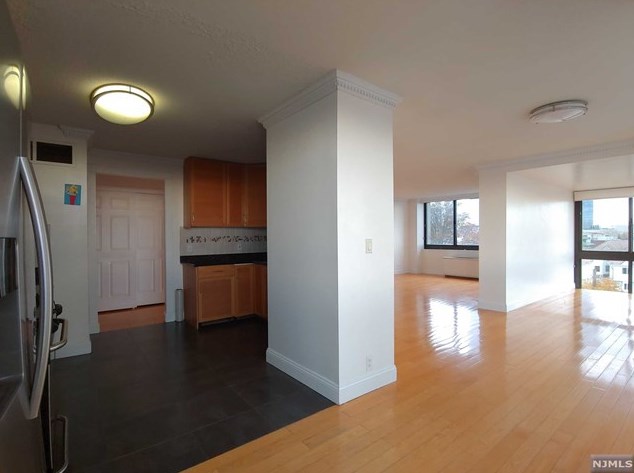 200 Old Palisade Rd #4b, West Fort Lee, NJ