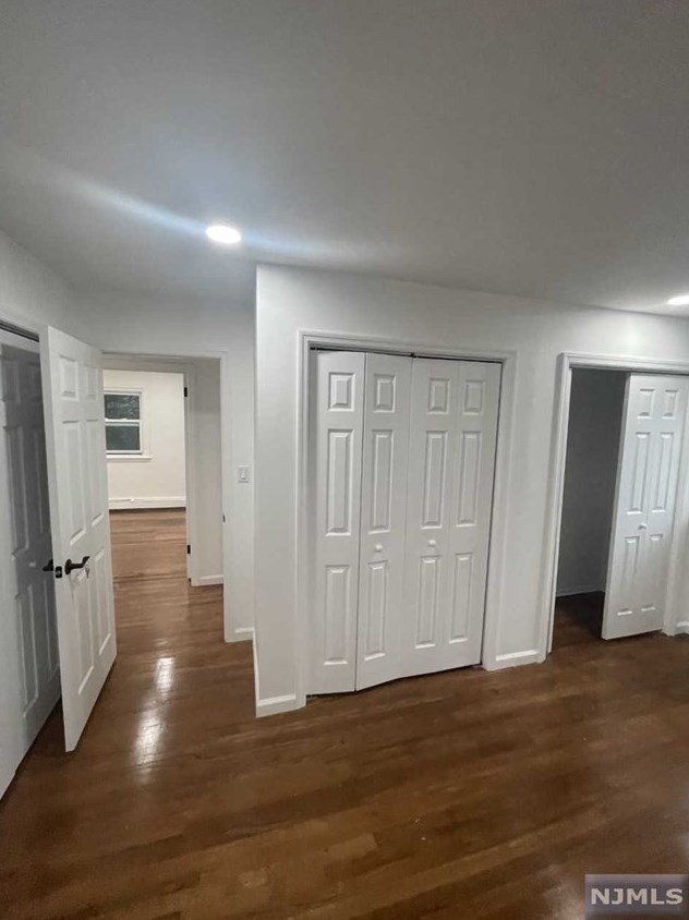 36 Knox Pl, Paramus NJ  07652-2611 exterior