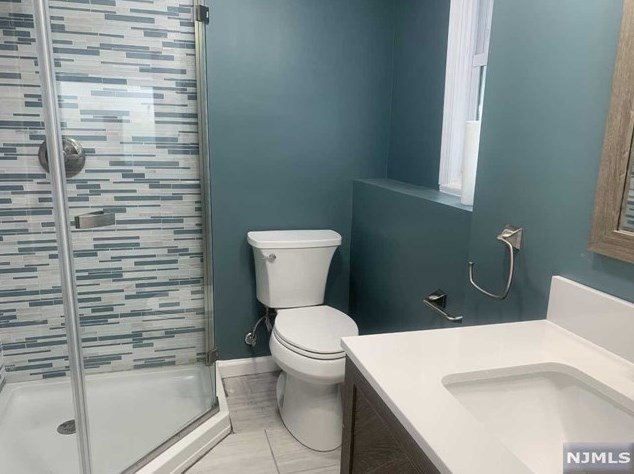 36 Knox Pl, Paramus NJ  07652-2611 exterior