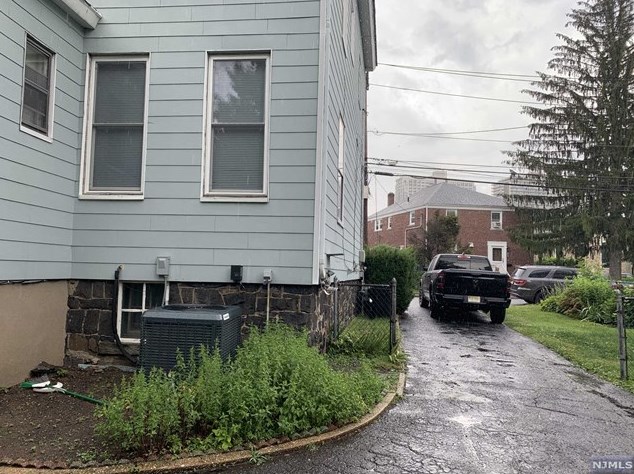 1603 Gerome Ave, West Fort Lee, NJ 07024