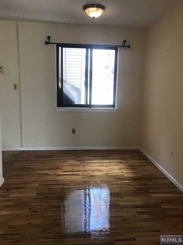 1 Hackensack St #g2, Wood-Ridge, NJ 07075
