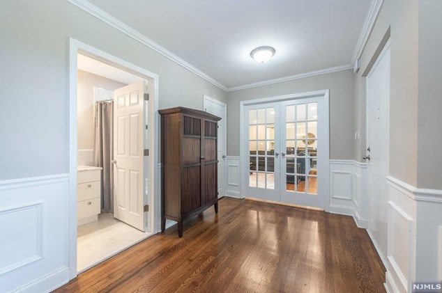 49 Martha Pl, Oakland NJ  07436-1603 exterior
