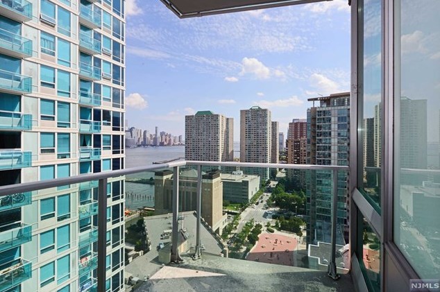 1 Shore Ln Apt 2208, Jersey City, NJ 07310