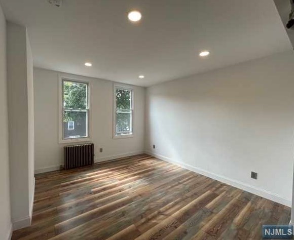 43 Wood St, Rutherford, NJ 07070