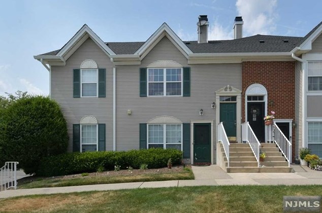 1081 Coventry Way, Mahwah, NJ 07430