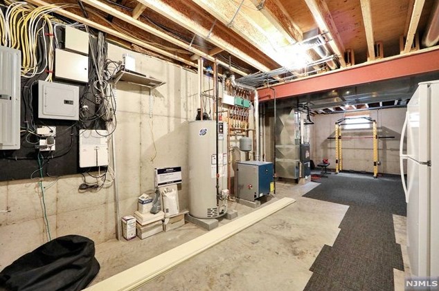 47 3rd St, Park Ridge NJ  07656-1666 exterior