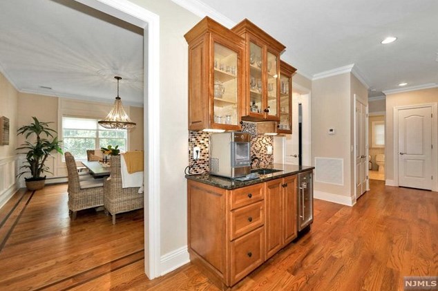 47 3rd St, Park Ridge NJ  07656-1666 exterior