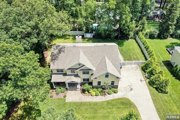 47 3rd St, Park Ridge NJ  07656-1666 exterior