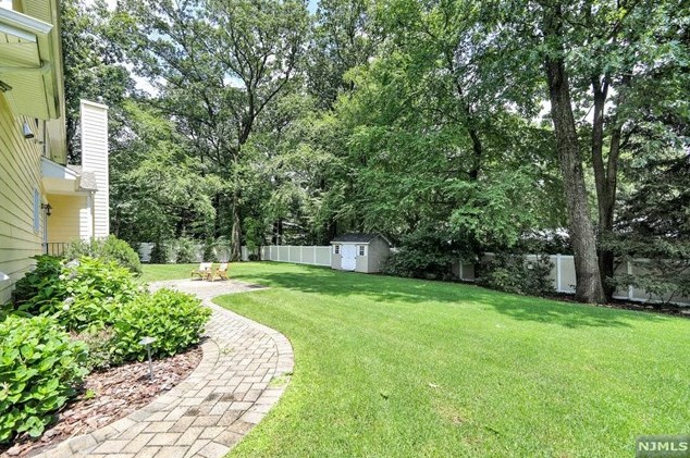 47 3rd St, Park Ridge NJ  07656-1666 exterior