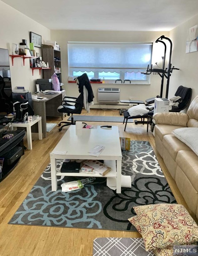 445 Broad Ave #3h, Palisades Park, NJ 07650