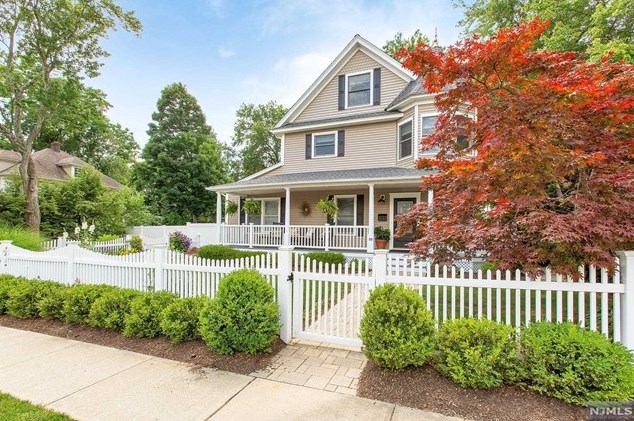 99 Central Ave, Hillsdale, NJ 07642-2113