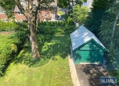 1288 Sussex Rd, Teaneck, NJ 07666