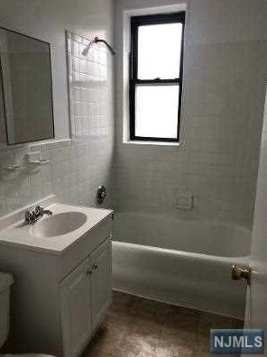 805 Red Rd #d5, Teaneck, NJ 07666