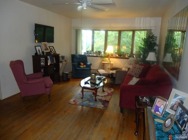 207 E Passaic Ave, Bloomfield, NJ 07003