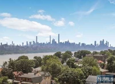 200 Winston Dr #919, Cliffside Park, NJ 07010