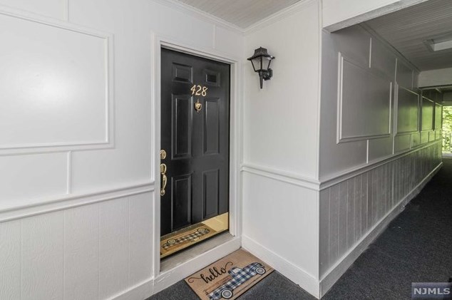 428 Poets Way, Mahwah, NJ 07430