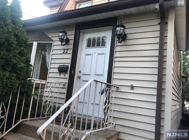 22 Brewster Ave, Ridgefield Park, NJ 07660
