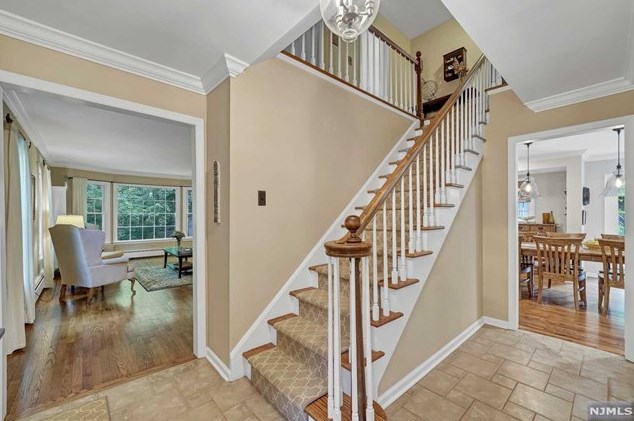 18 Longridge Rd, Montvale, NJ 07645