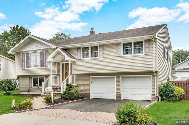 131 Lozier Ave, Emerson, NJ 07630