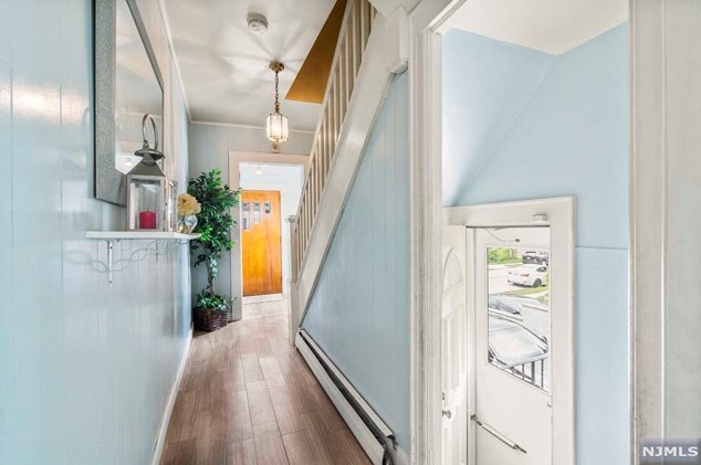122 Gaston Ave, Outwater, NJ 07026