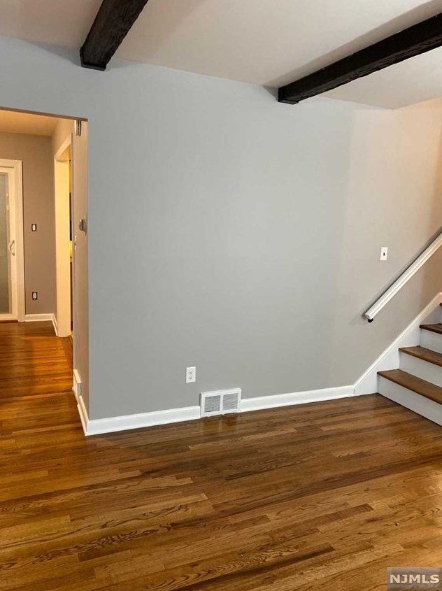 198 Palmer Terrace, Wood-Ridge, NJ 07075