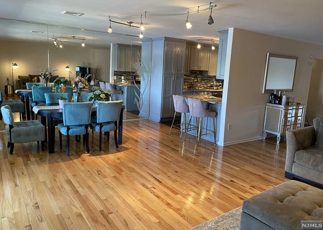8200 Bulls Ferry Rd #9c, North Bergen, NJ 07047