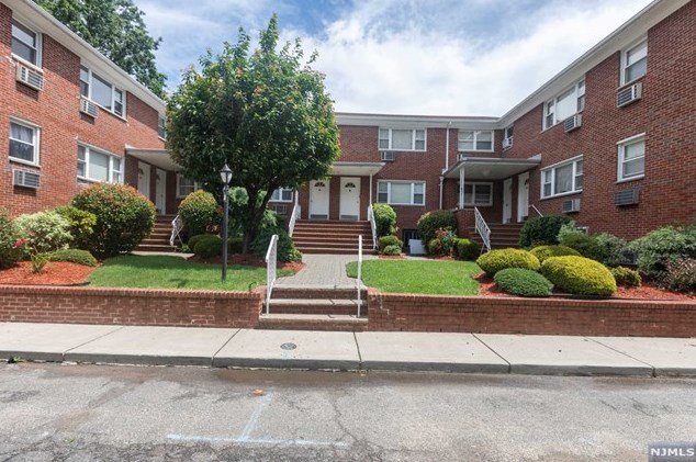 201 Oakdene Pl #f1, Cliffside Park, NJ 07010