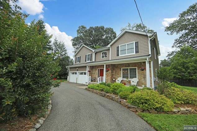 360 Magnolia Ave, Hillsdale, NJ 07642-1532