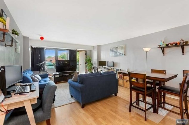 1203 River Rd #1-k, Edgewater, NJ 07020