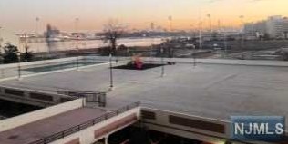 1203 River Rd Apt 2k, Edgewater, NJ