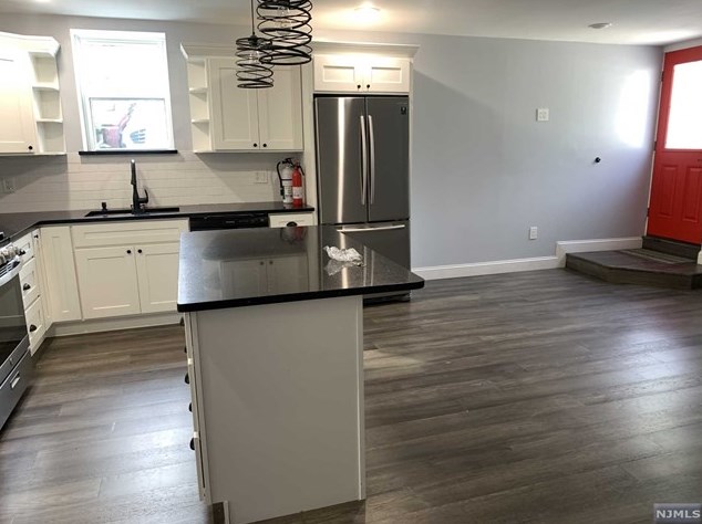 60 Garibaldi Ave #1, Lodi, NJ 07644