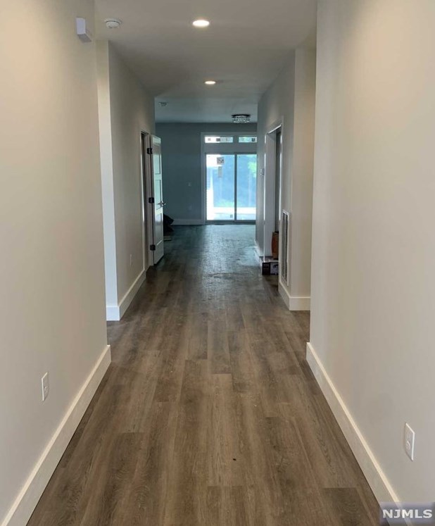 674 Saddle River Rd, Saddle Brook, NJ 07663