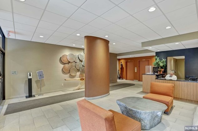 235 Prospect Ave #9f, Hackensack, NJ 07601