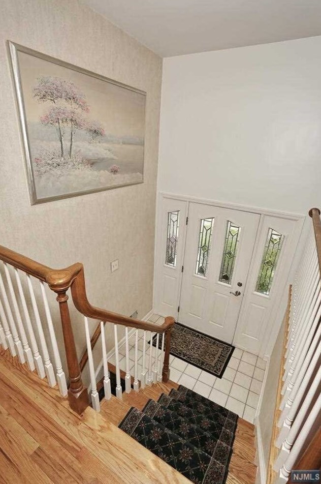 47 Franklin Ct, Emerson NJ  07630-1419 exterior